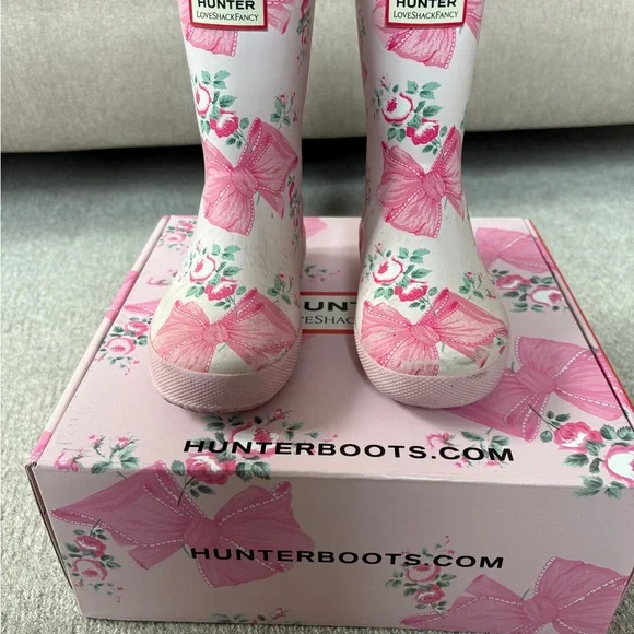Hunter x LoveShackFancy Girls Pink Floral Bow Rain Boots - Picture 3 of 10